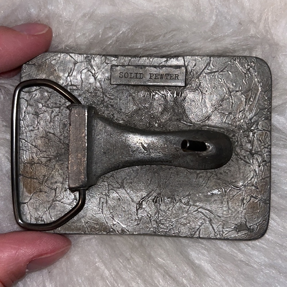 Solid pewter international truck trucking belt buckle vintage - Picture 4 of 5